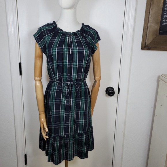 LOFT Green Plaid Tie Waist Dress Size 8 Preppy Chic Midi Ruffle Hem - Picture 1 of 11